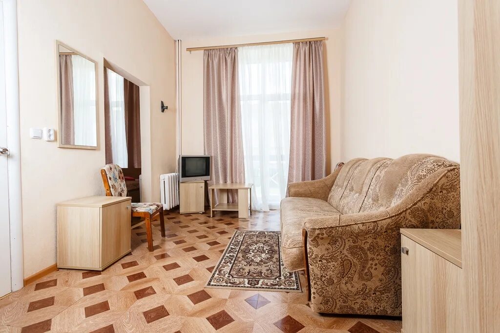 санаторий кругозор кисловодск территория. кисловодск санатории центросоюз-кисловодск. санаторий в центре города. санаторий в центре города. санаторий центросоюз алтайский край белокуриха.