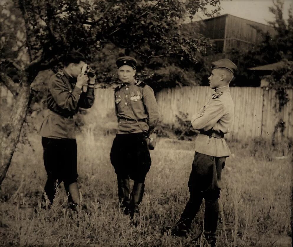 Поколения после войны. Военные фотографии. Военные фотографии 1941-1945. Фотокарточки Солдатов Великой Отечественной войны.