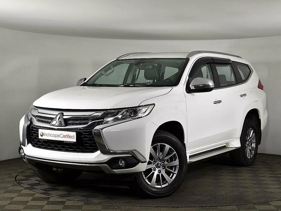 Мицубиси паджеро 2017 года. Mitsubishi pajero sport 2017 года. Митсубиси паджеро 2016. Mitsubishi pajero sport 3. Митсубиси паджеро спорт 2016.