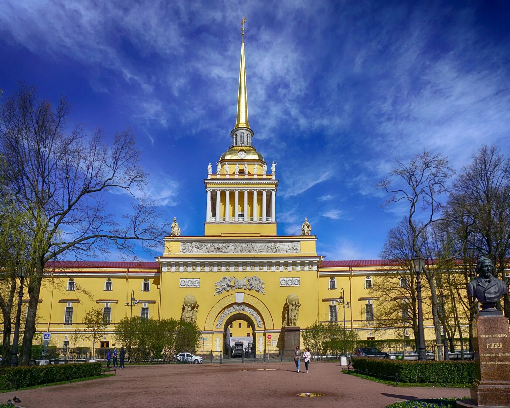 Здание 1с. Захаров здание адмиралтейства в санкт-петербурге. а д захаров здание адмиралтейства. а д захаров адмиралтейство в санкт петербурге. здание адмиралтейства захарова.