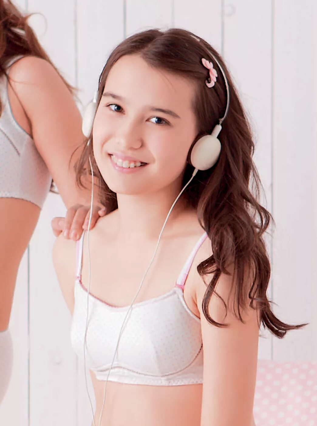 Youngest cam models