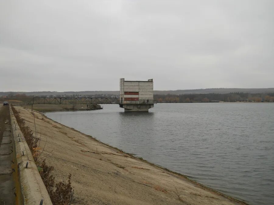 Лутугино Успенское водохранилище. Успенское водохранилище Луганская область. Луганск Успенское водохранилище. Успенская водохранилище Луганская область.