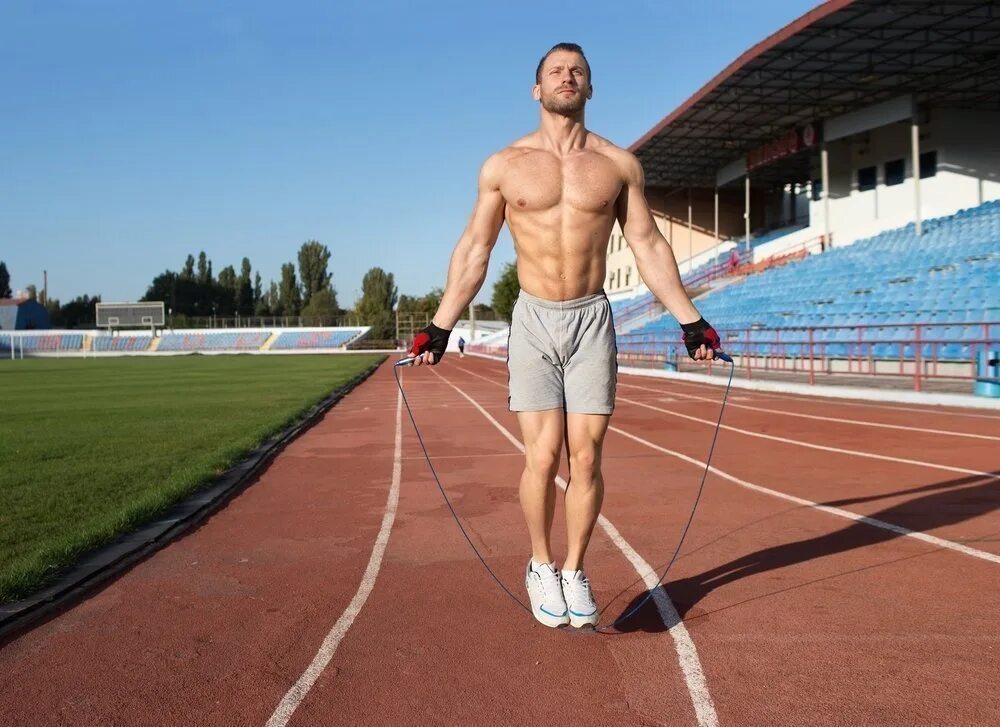Фигуры спортсменов. Бег. Самый выносливый спорт. Спортсмен бег. Спортивные люди.