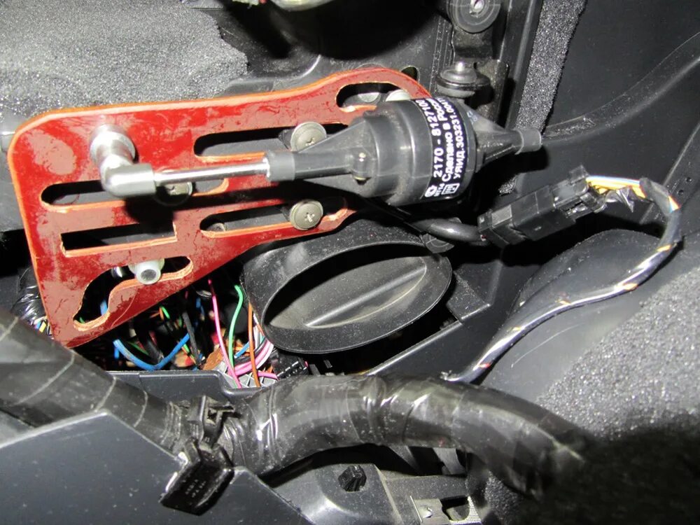 Заслонки печки приора 2 без кондиционера. Как поменять заслонку на приоре. Заслонка отопителя приора панасоник. Как поменять заслонку на приоре. Электронный дроссель приора 16 клапанов.