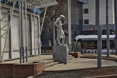 Памятник скульптура в москве