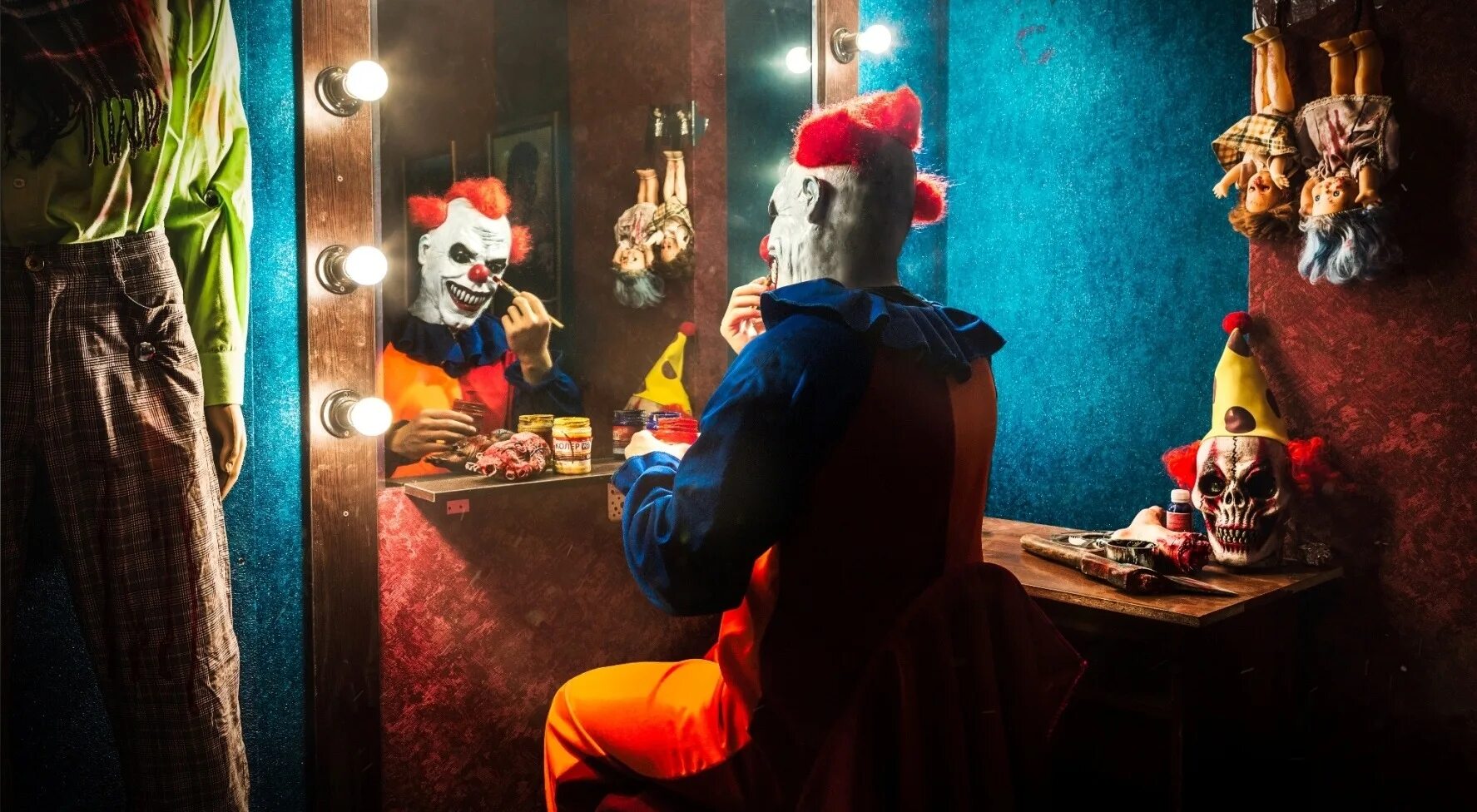 Кинофестиваль ужасов 2011 год. Заброшенный цирк ужасы. Цирк ужасов квест ярославль элизиум. Цирк ужасов квест иваново. Цирк ужасов.