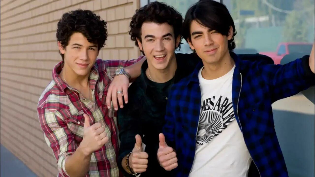 Братья джонас 2017. Группа джонас братья. Джонас брозерс. Jonas brothers 2020. Джонас брозерс.