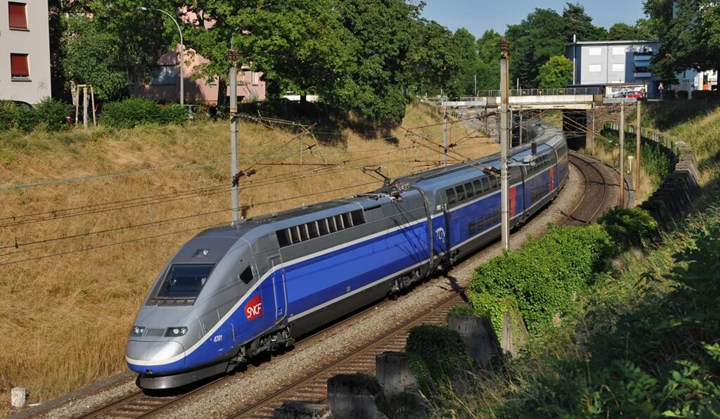 Поезд ТЖВ Франция. ТЖВ Франция. TGV Франция. Французский поезд TGV.