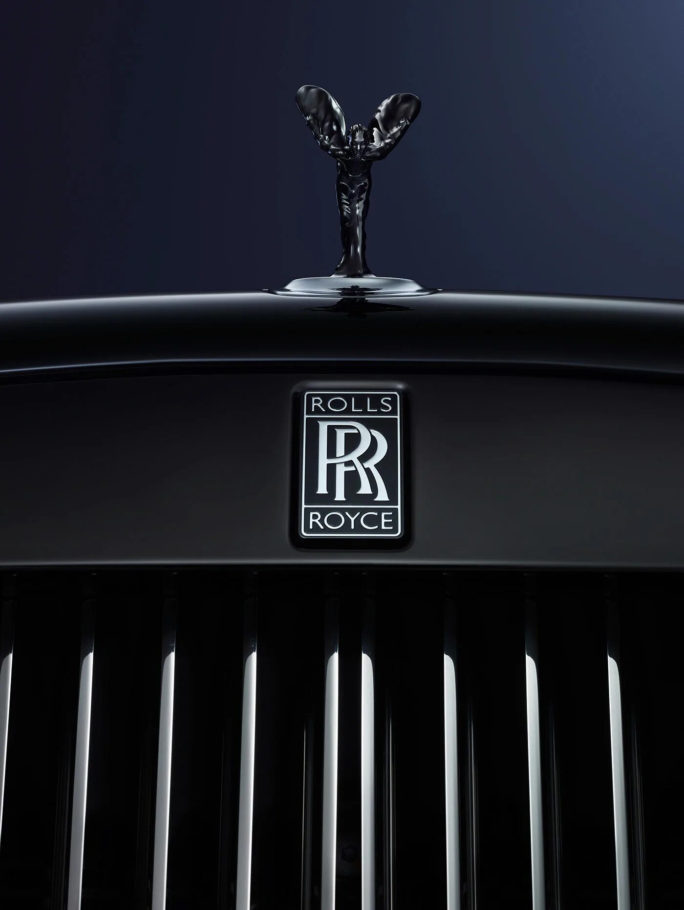 Rolls royce badge. Роллс Ройс. Роллс Ройс Блэк бейдж. Rolls Royce марка. Роллс Ройс Куллинан значок.