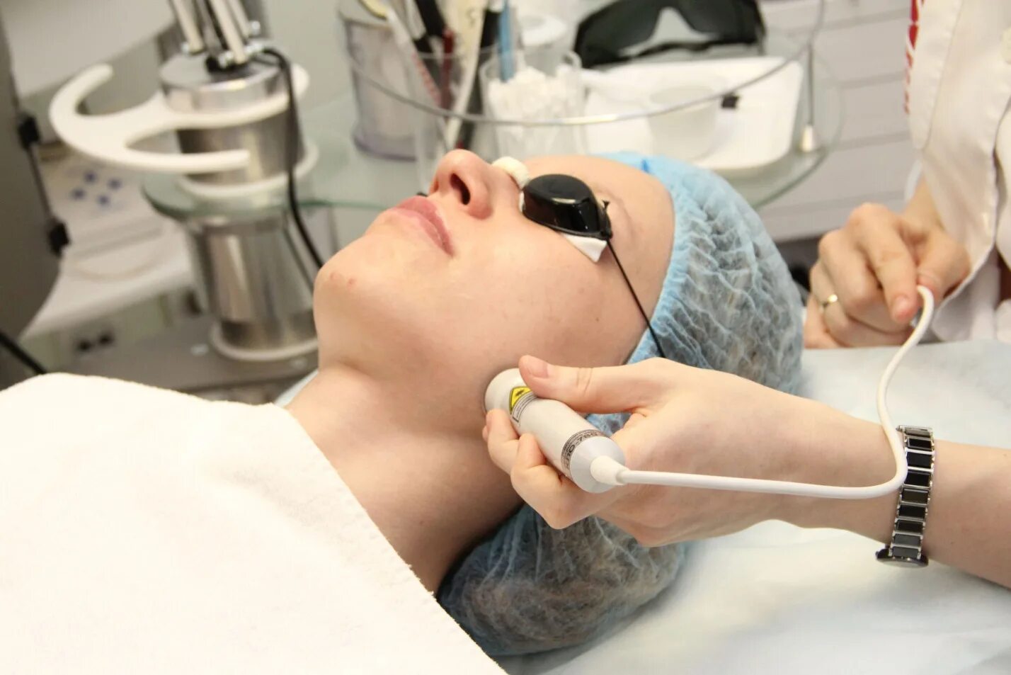 Deka co2 (глубокий фракционный фототермолиз). Лазерное био. Style bio рязань. Лазерное био. Лазерная косметология лица.