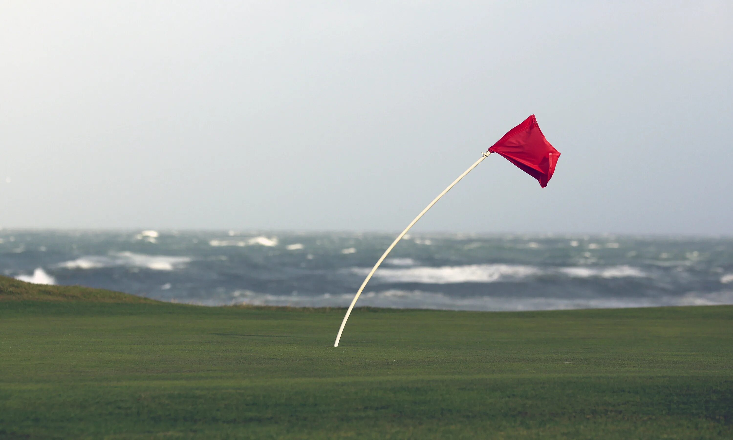 Wind string. Gale force wind. левант (ветер). strong wind. to wind.