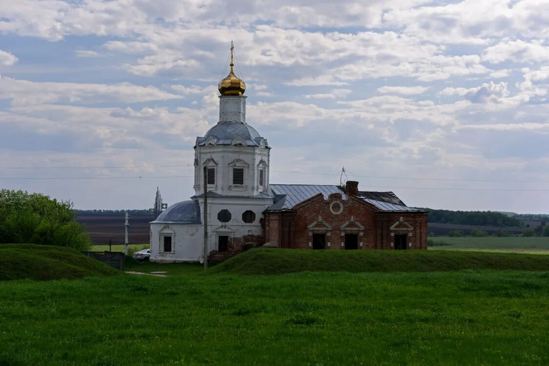Усадьба глебово-городище. Глебово городище рязанская область. Глебово городище рязанская область. Поле вожской битвы глебово городище. Глебово городище битва на воже.