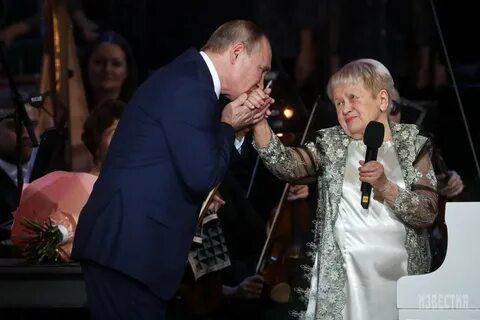 Сколько лет пахмутовой и добронравову
