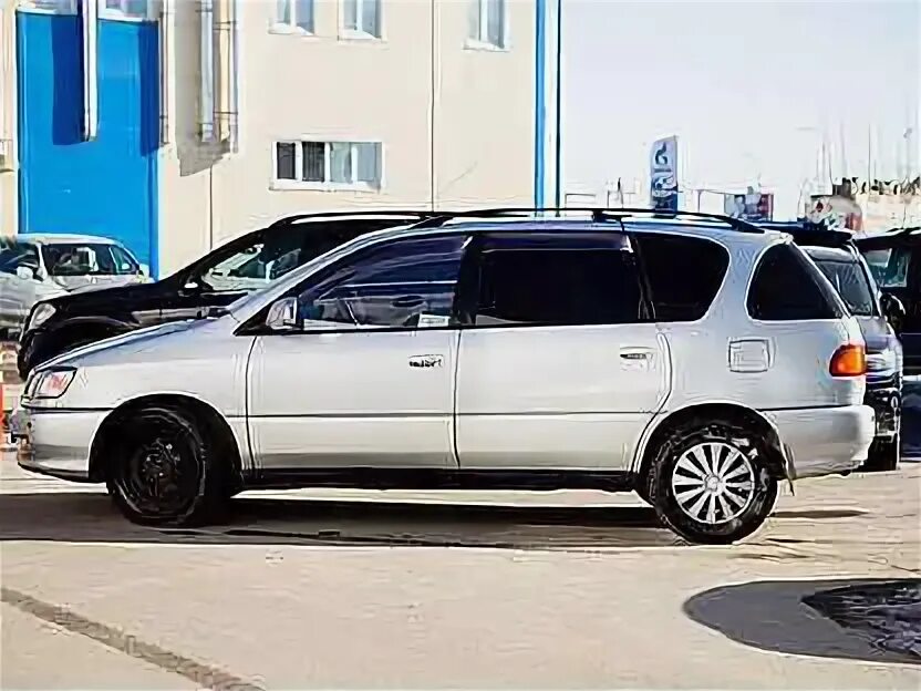 Ипсун якутске. Машина ипсум синий. ключи toyota ipsum. ипсум машина тоже восьмиместный по ходу. ипсун автомашин прокладку поднять машину по выше.