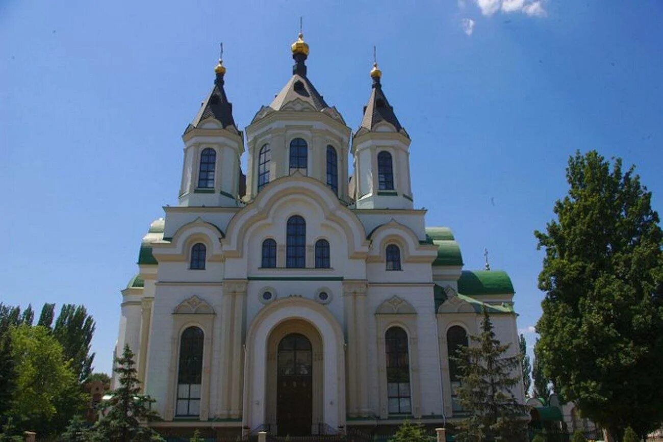 Запорожские церкви. Запорожская сечь хортица. Запорожские церкви. Музей запорожская сечь. Заповедник хортица.