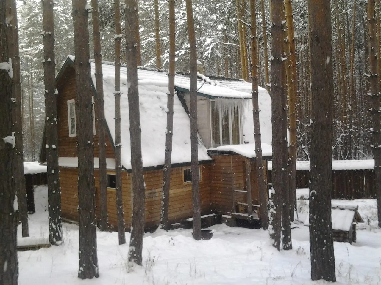 белый дом в новоабзаково. абзаково коттедж 1. снять домик в абзаково. снять домик в абзаково. абзаково домики.