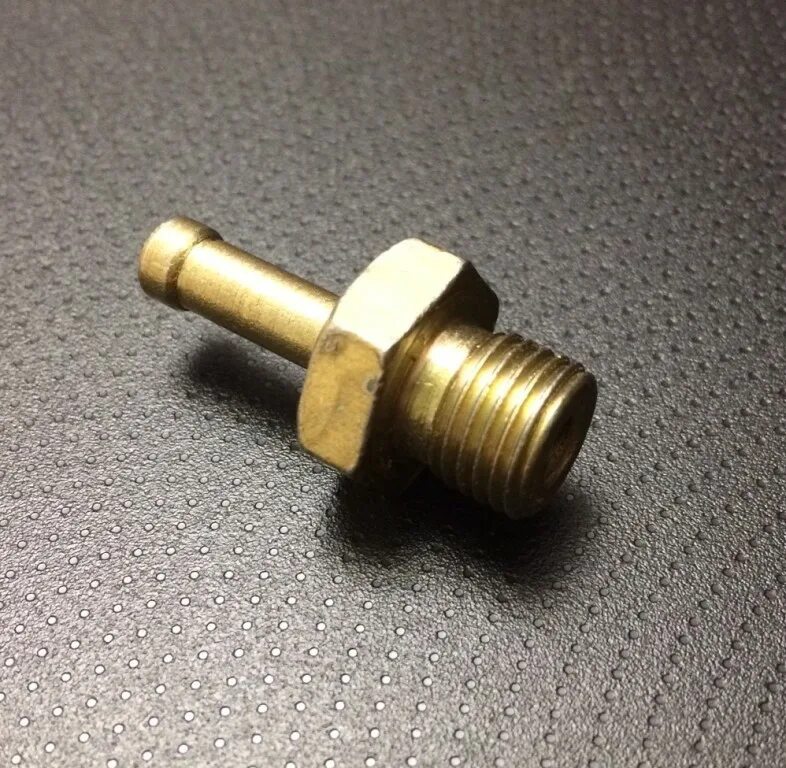 Шланг компрессора высокотемпературный camozzi/ptfe581ic520m27x15m22. Штуцер тормозной трубки м12х1. Штуцер tim sm02-12, 1/2" х 12 мм, наружная резьба, латунь. Штуцер тормозной прокачной м12 газ. 5-12х1.