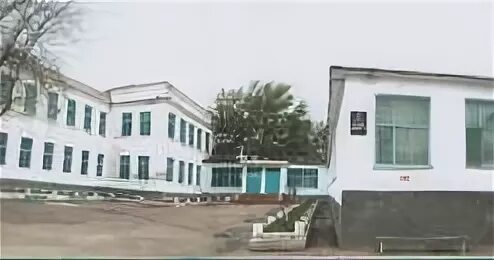 Учителя 4 школы город хасавюрт. Школа четвертая в хасавюрте. 4 школа хасавюрт. 4 школа хасавюрт. Мкоу сош 10 хасавюрт.