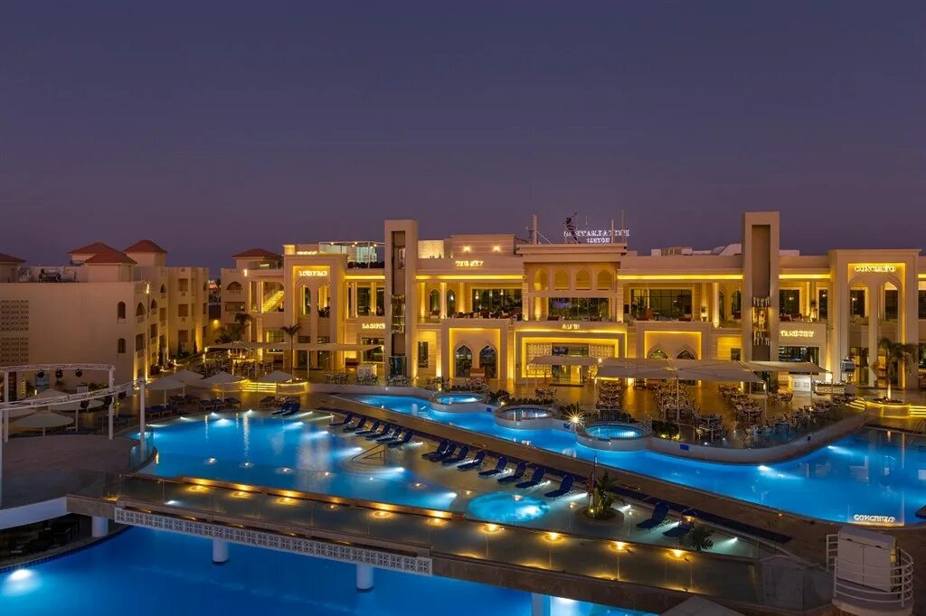 Blu spa resort hurghada 5. Аква Блю Египет. Альбатрос Блю спа Ресорт Хургада 4. Амфитеатр Аква Блю Хургада. Эль карма Бич Резорт Хургада.