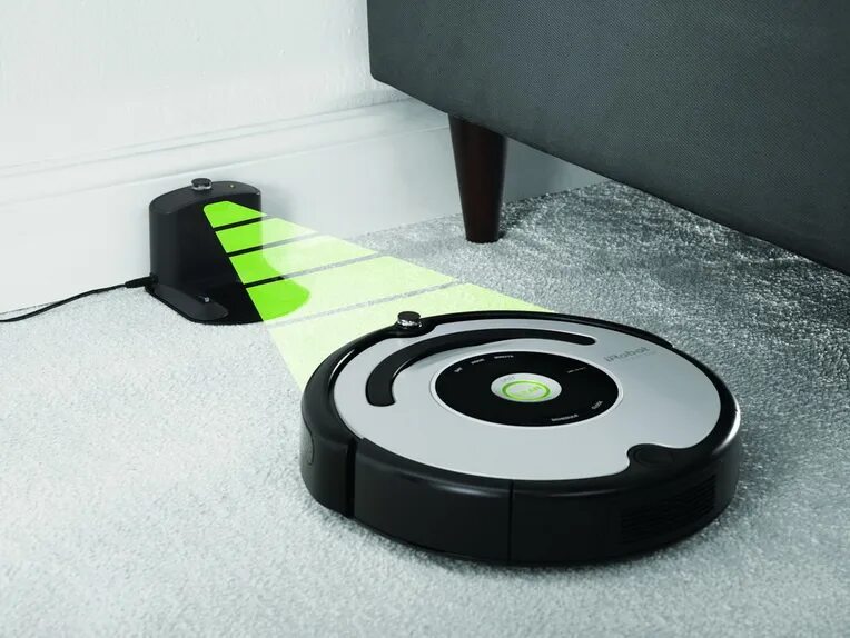 Робот пылесос для каких поверхностей. Робот-пылесос IROBOT Roomba 555. IROBOT Roomba 880. Пылесос IROBOT Roomba 500. IROBOT Roomba 564.