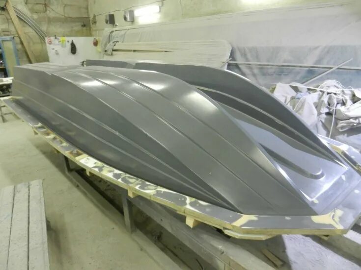 Скат 430 катамаран. Victoria 11 катер. Корпус катера москва. Каютная моторная лодка sf 620. Корпус лодки.