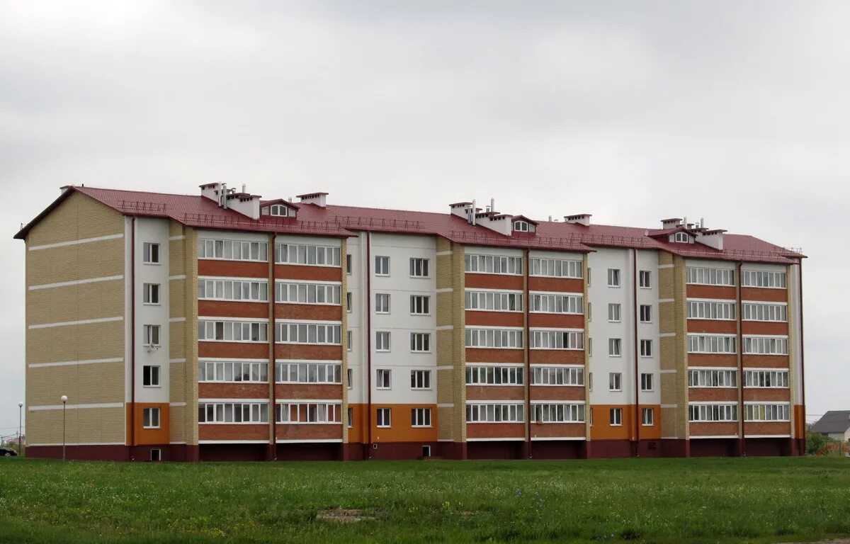 Foto di Марьина Горка, ул. Ленинская - Gedung Serbaguna di Марьина Горка