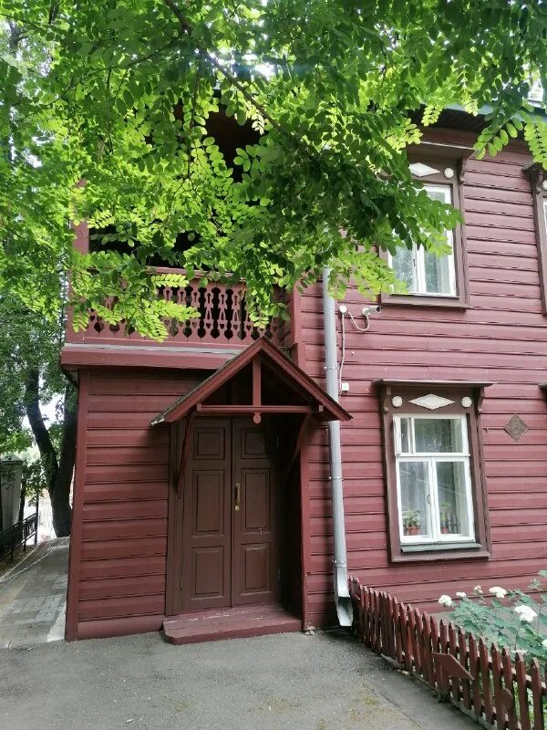 Дом-музей владимира ленина казань. Казань улица ульянова-ленина музей. Дом ульянова ленина казань. Дом-музей владимира ленина казань. Музей ульянова ленина казань.