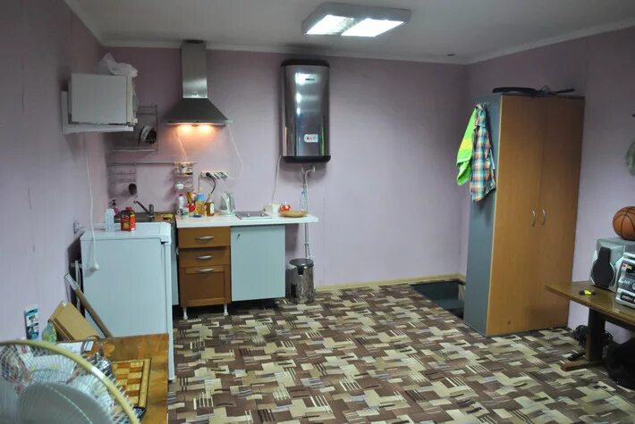 Жилые гаражи в сочи фото. Жилые гаражи в сочи. Жилые гаражи в сочи фото. Жилой гараж. Гаражный кооператив адлер.