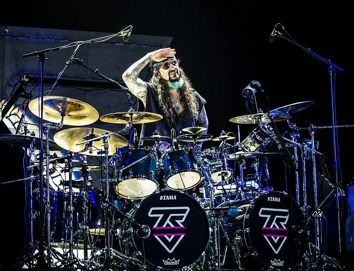 Mike ne. Майк портной барабанщик. mike portnoy dream theater. mike portnoy drum. twisted sister барабанщик.