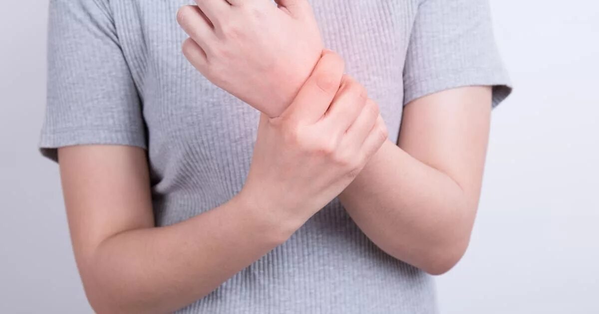 Hands on the side