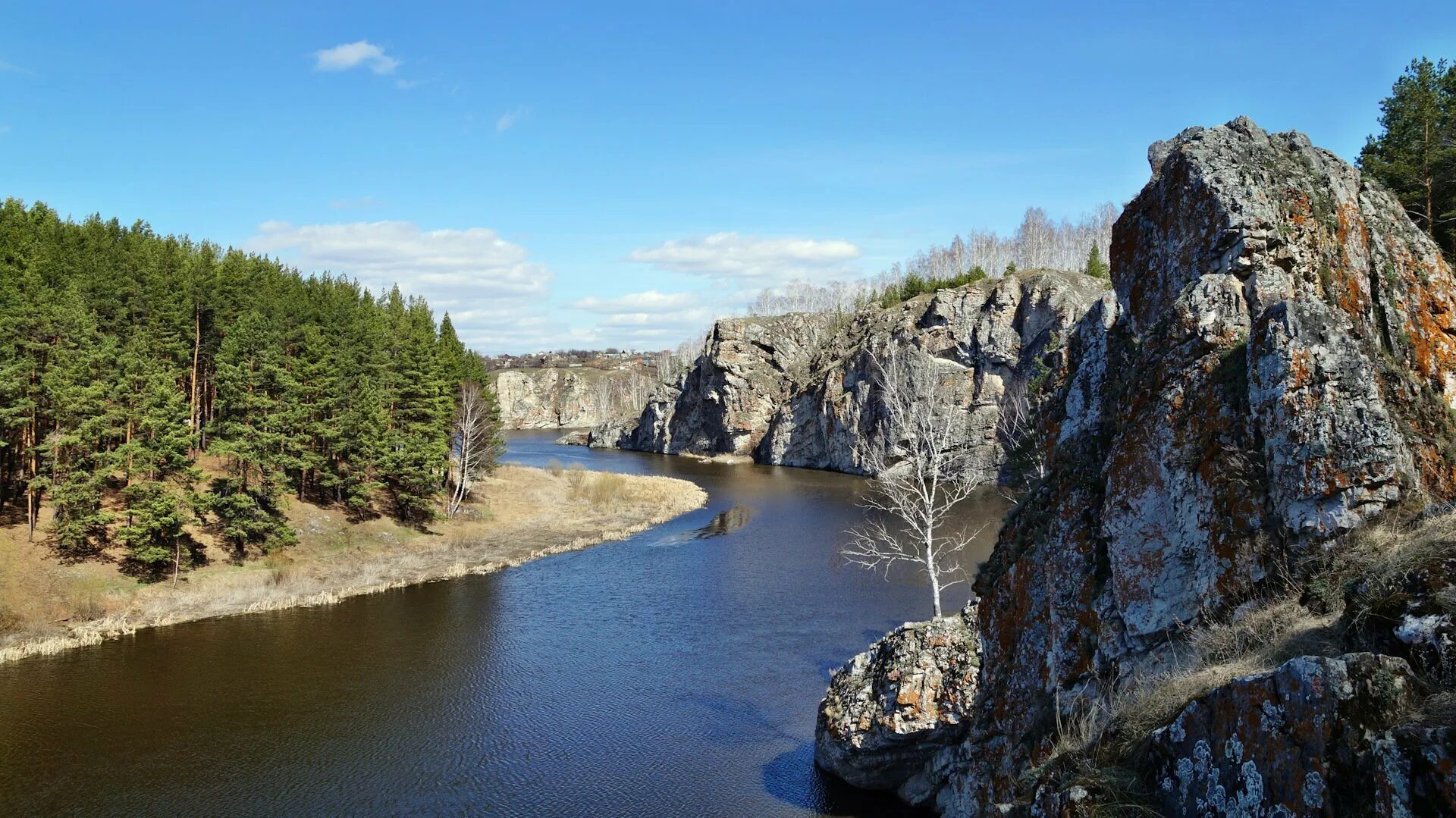 Сколько лет уральску