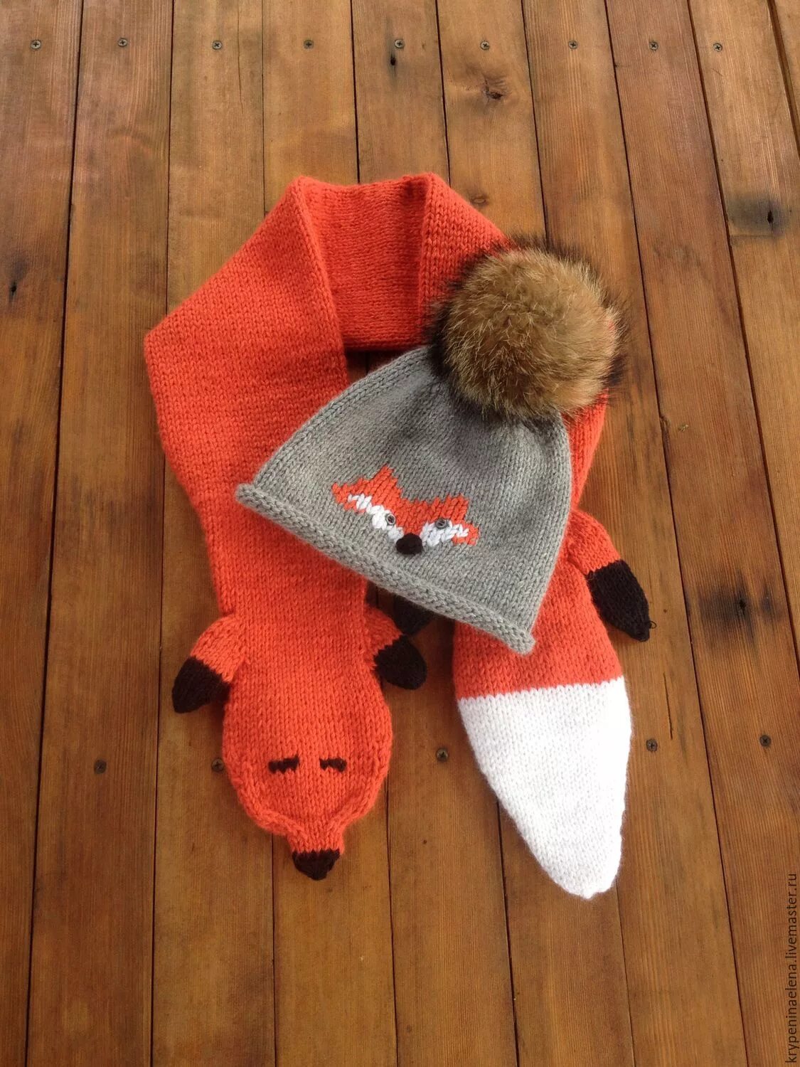 Шарф вязаный лисичка. Шарф вязаный лисичка. Комплект лиса. Шарф лисичка. Шарф "лиса".