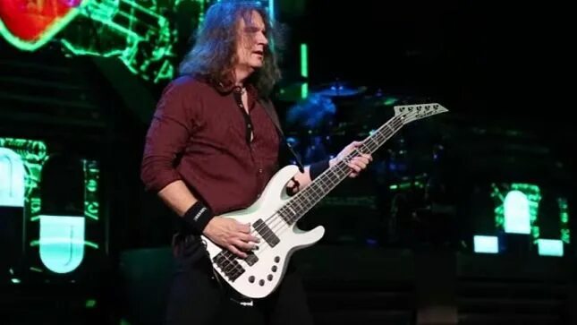 Дэвид Эллефсон Megadeth. Дэйв Эллефсон бас. David Ellefson 2021. David bass