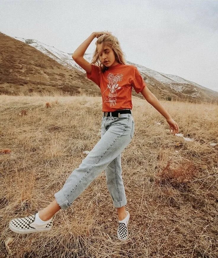 Мода 90е миди. Мода 90-х. Подростки 90-х в россии. Мода 90е сандра. Стиль одежды 90-х для подростков.