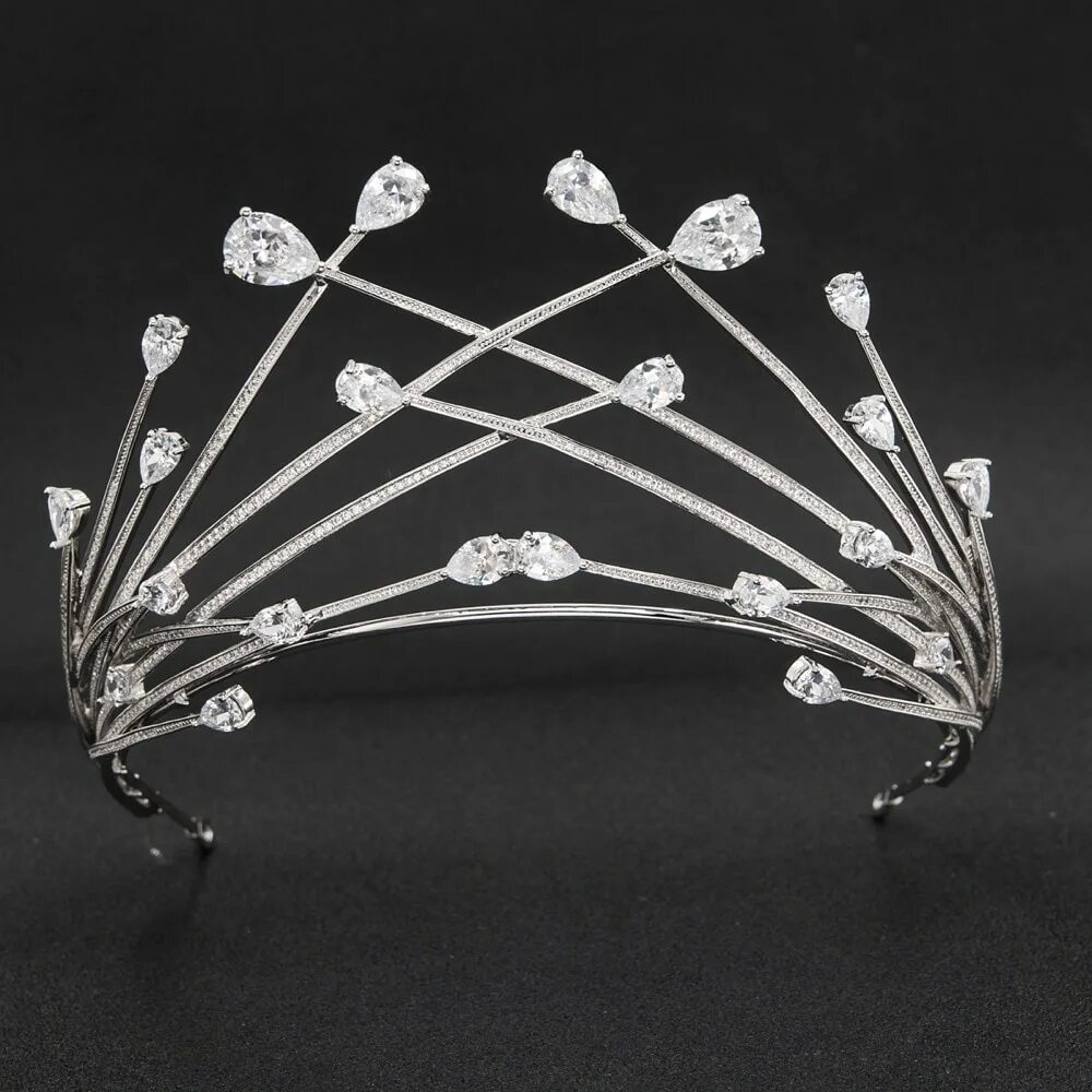 песня лапка диадема. сломанная лапка ожерелье. сломанная лапка ожерелье текст. сломанная лапка ожерелье диадема песня. тиары и диадемы.