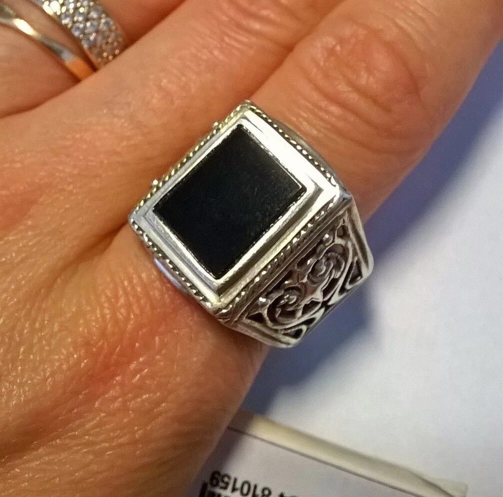 как выглядят печатки. перстень мужской серебро. печатка гелис 3171. чемпионский перстень мба. как выглядят печатки.