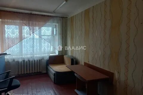 Комната коврове