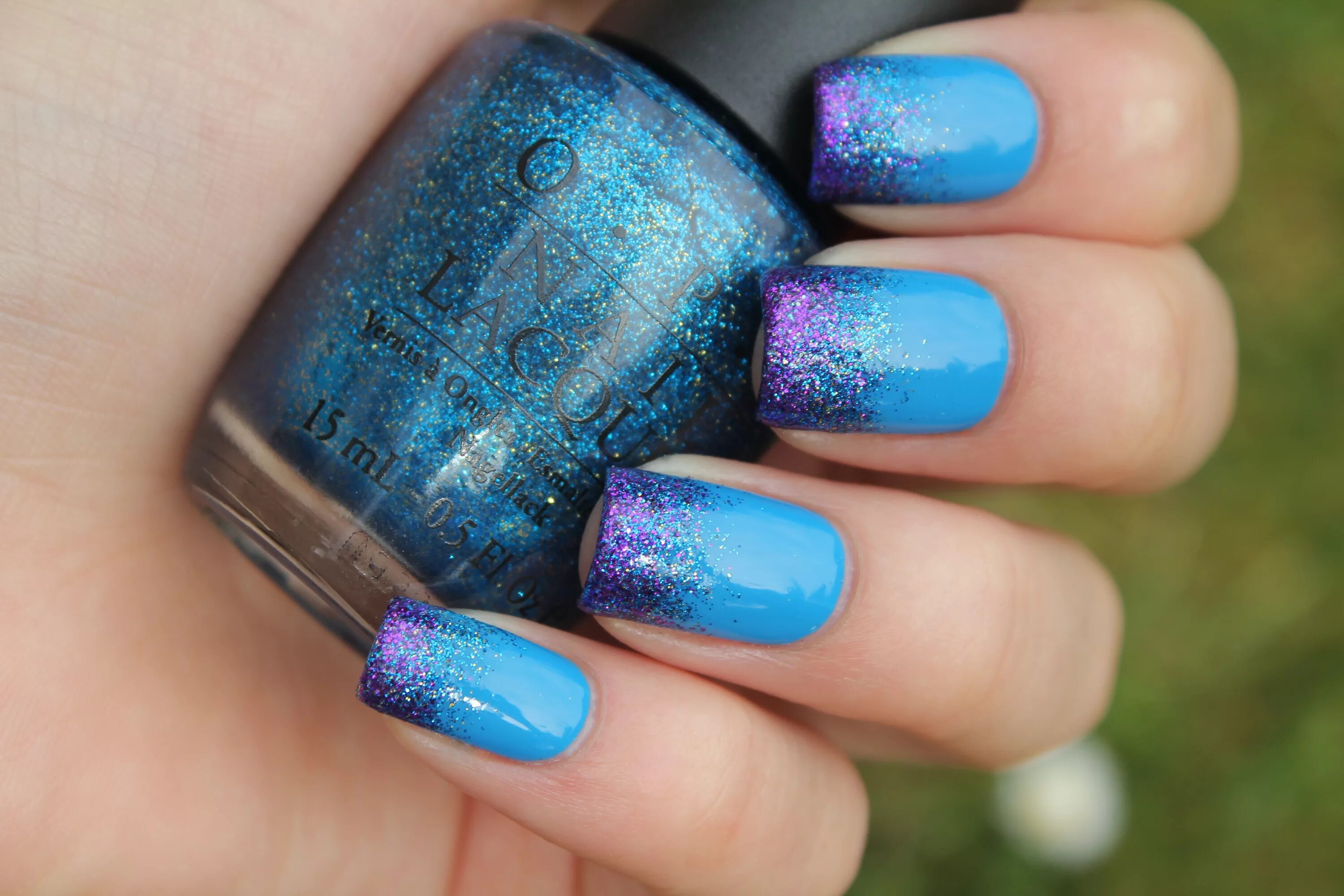 Лак градиент. Шеллак омбре. Омбре на ногтях. Френч градиент омбре маникюр. Шеллак омбре миндаль.