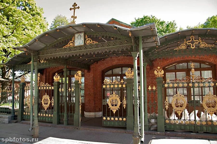 Домик петра в санкт петербурге. Домик петра i (санкт-петербург). домик петра 1 в санкт-петербурге. домик петра 1 спб. русский музей домик петра 1.