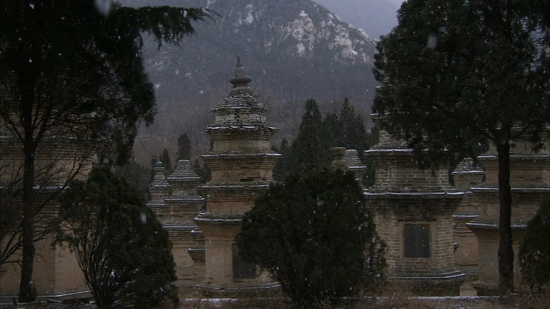 Shaolin temple. Монастырь Шаолинь. Шаолинь (провинция Хэнань). Китай храм Шаолинь. Кунг-фу монастырь Шаолинь.