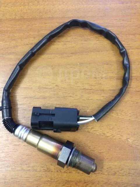 Лямбда 2114. Лямбда зонд ваз 2114 8 клапанов. Датчик лямбда зонд ваз 2114. 2 лямбда зонд ваз 2114. Лямбда 2114.