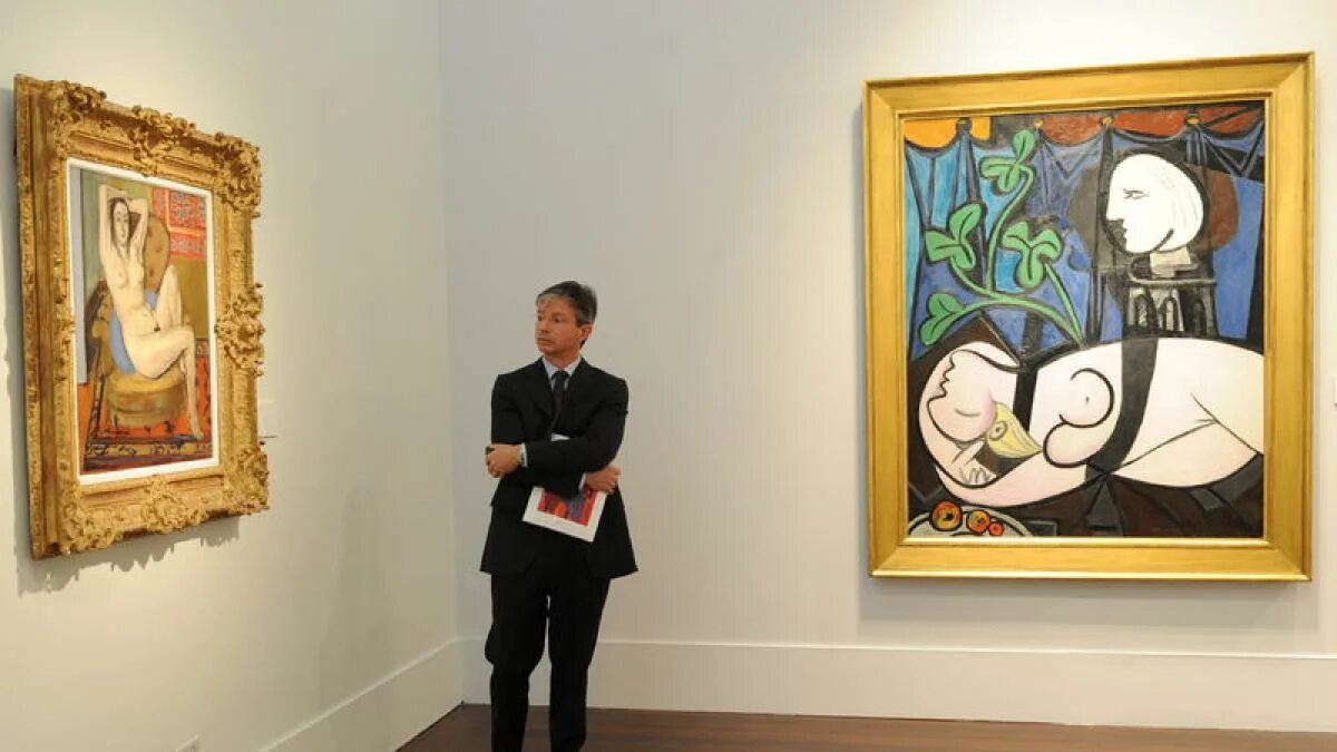 Реставрация пловец и чайка. Сохранить искусство. Могинов архитектор. Реклама сбербанка искусство сохранять. Новосибирская картинная галерея современное искусство.