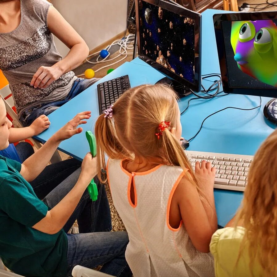 Компьютерные игры для детей. Развлекательные игры компьютерные. Разработка компьютерных игр и мультимедийных приложений. Дети и компьютерные технологии.