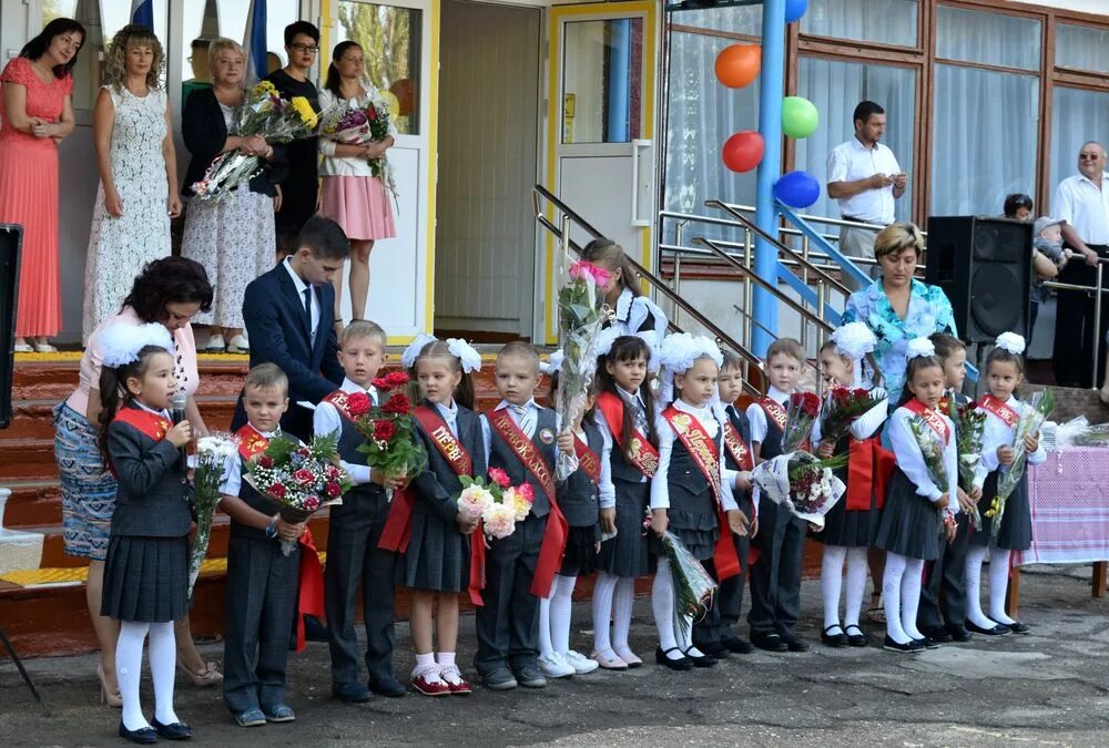 Славянская школа Раздольненский район Крым. Сенокосненская школа детский сад Крым. Славянская школа детский сад Раздольненский район. Раздольненская детская школа искусств Крым. Раздольненская 2 гимназия