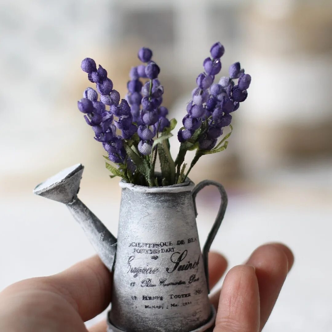 украшения с лавандой. мастер класс лаванды. цветы из бисера лаванда. лаванда из полимерной глины мк. цветы из бумаги лаванда.