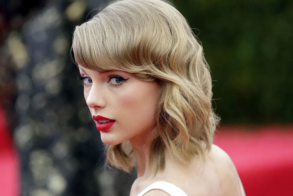 X taylor swift. Тейлор свифт. тейлор свифт 2025. taylor swift тейлор свифт. taylor swift 2025.