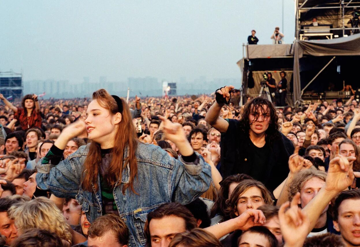 Рок советского союза. Монстры рока в Тушино 1991. Metallica Тушино 1991. Металлика в Москве 1991. Metallica в Москве 1991.