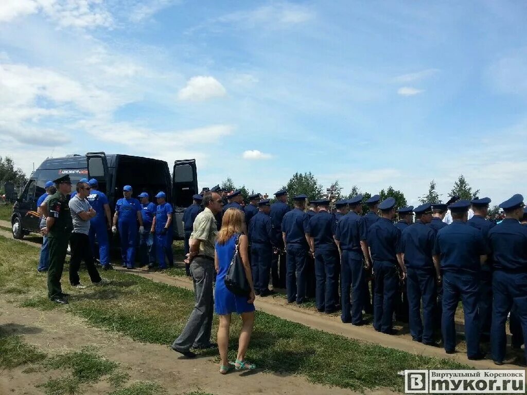 Кореновск похороны погибших в Украине. Похороны Ряфагатя Хабибуллина. Похороны летчиков в иваново