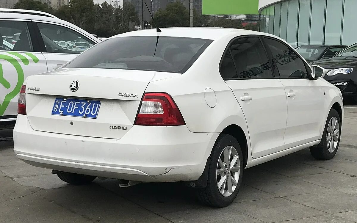 Шкода китайской сборки. Skoda Rapid седан. Шкода Рапид China. Рапид Шкода седан седан. Седан Шкода Рапид 2012.