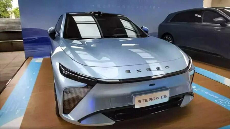 Чери седан 2023. Китаец автомобиль 2023 года чери Exeed. Exeed RX 2023. Купить китайский автомобиль 2023 года